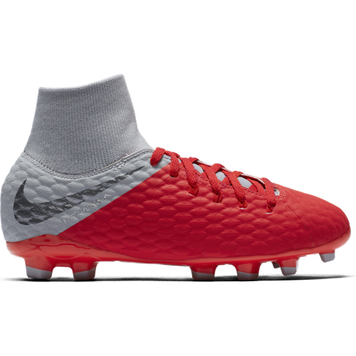 hypervenom nike phantom 3