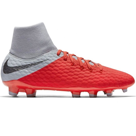 nike hypervenom pro