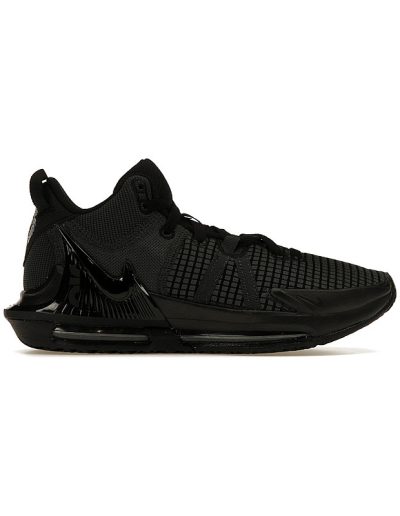 C007_NIKEDM1123_2.jpg